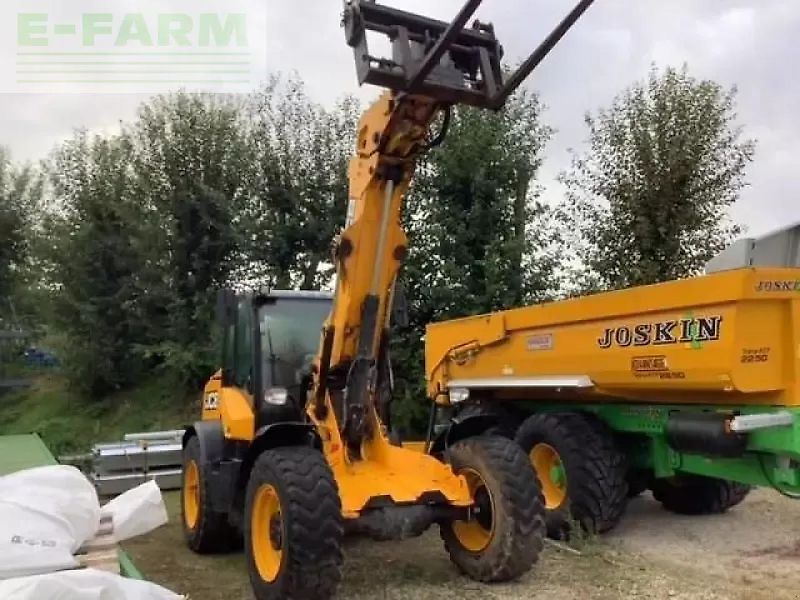 JCB tm320