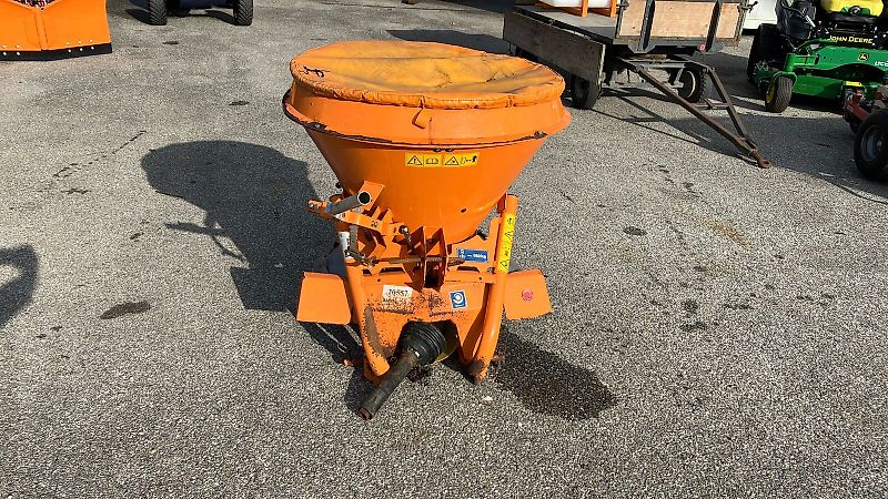 Rauch Winterdienststreuer SA 121