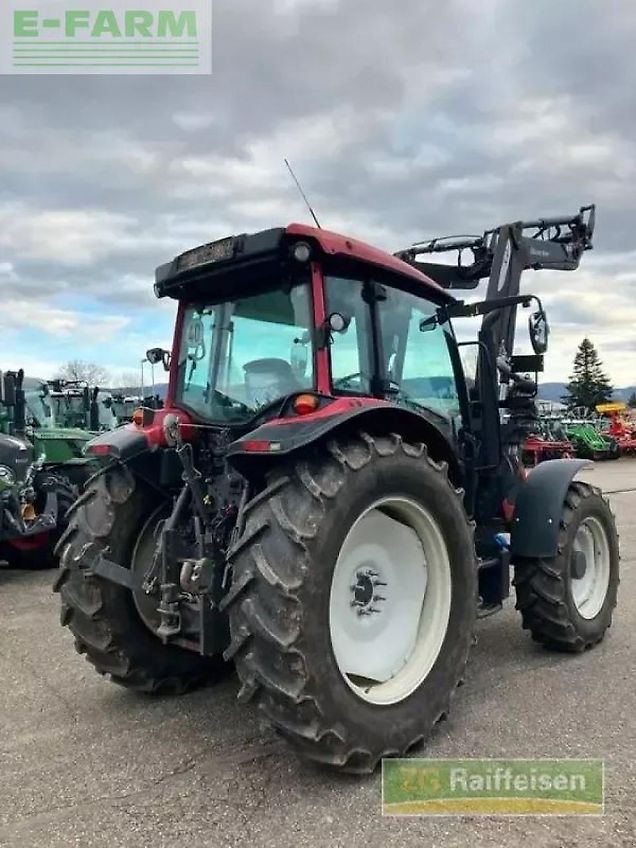 Valtra a104 mit frontlader