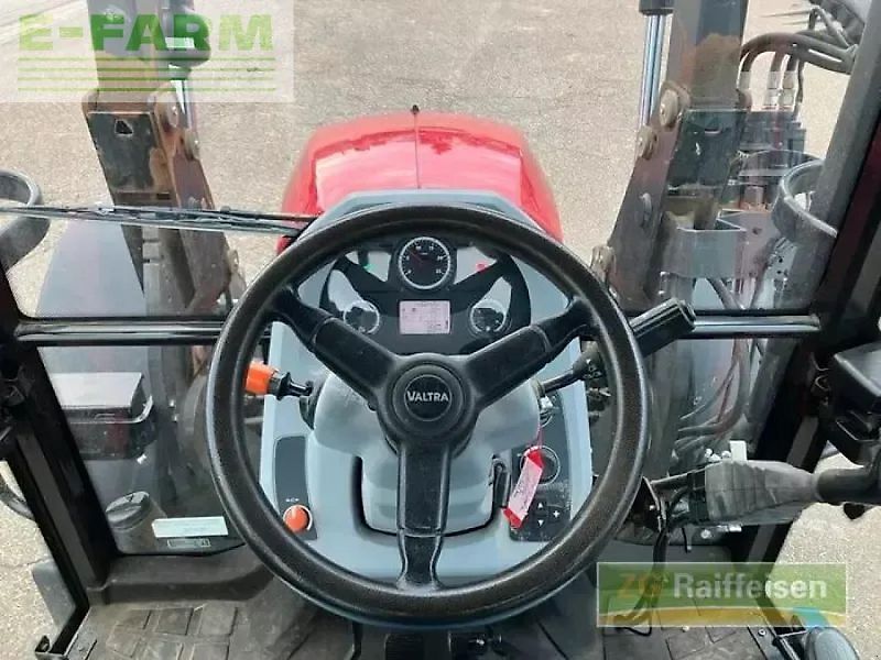 Valtra a104 mit frontlader