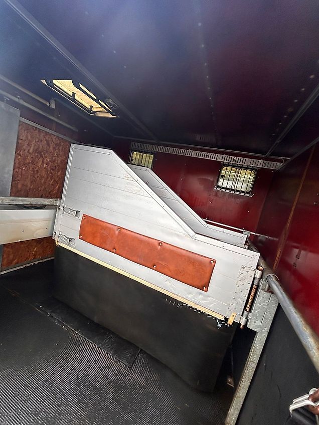 MAN VW 8.153 3 Pferdetransporter Wohnabteil 7,5t.