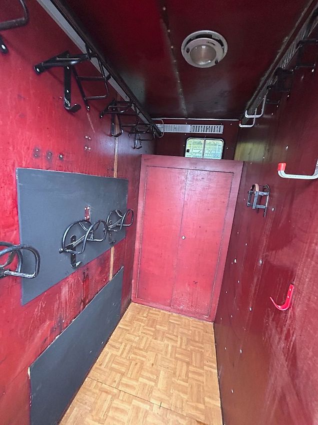 MAN VW 8.153 3 Pferdetransporter Wohnabteil 7,5t.