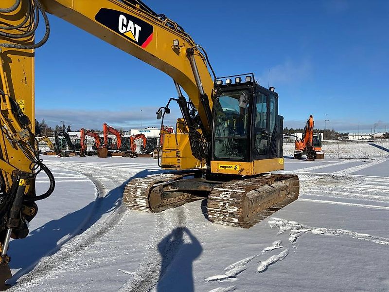 Caterpillar 325 FL CR