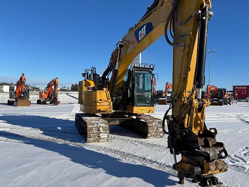 Caterpillar 325 FL CR