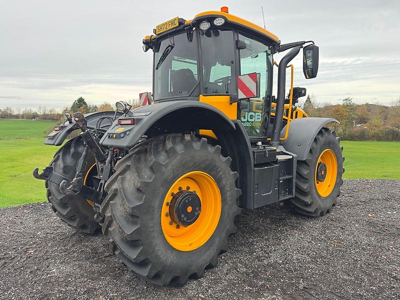 JCB Fastrac 4220 ICON -- Only 690hrs