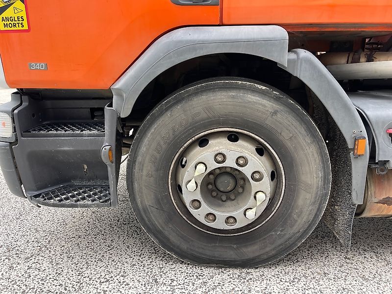 Renault 340 Secmair 5000 liter Bitumen Sprayer