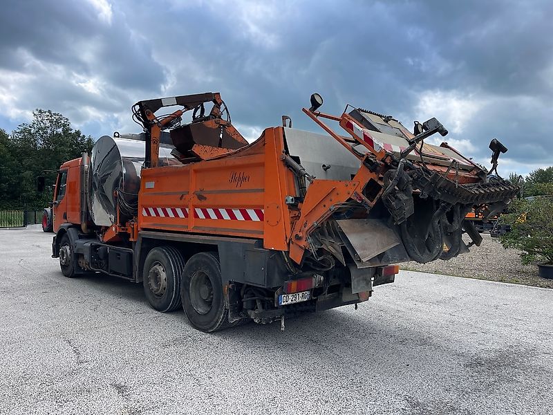 Renault 340 Secmair 5000 liter Bitumen Sprayer