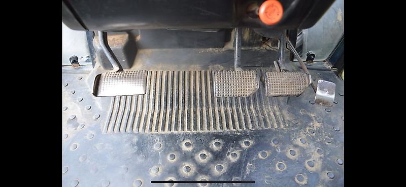 Deutz DX 4.31 A nur 4418 Betriebsstunden Niedrigkabine