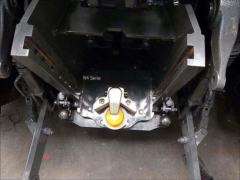 Valtra K80 Anhängevorrichtung für Valtra Traktoren