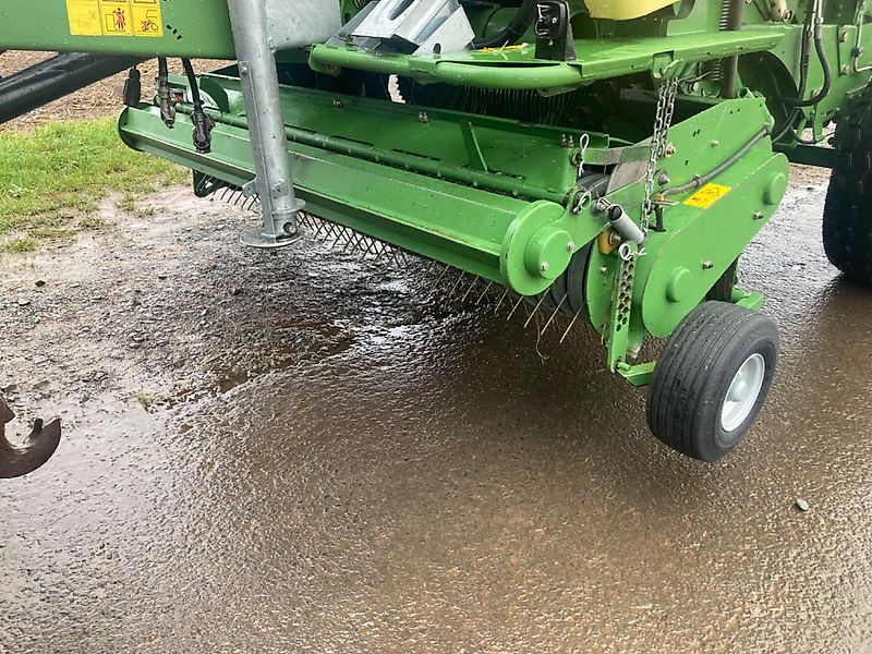 Krone Comprima V180-XC