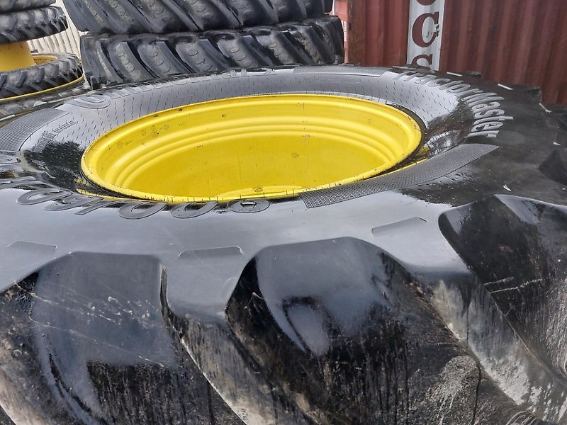 Continental 900/60R38 750/55R30 John Deere 8335R 8430 8530