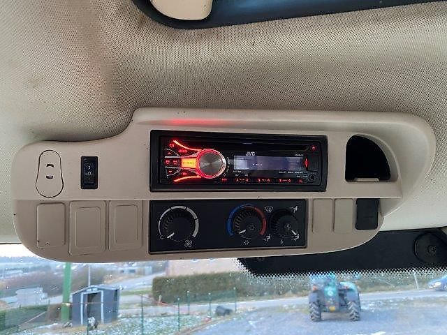 John Deere 6150R DirectDrive