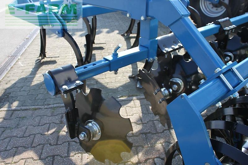 Agro-Tom profi line beta i - grubber 3m