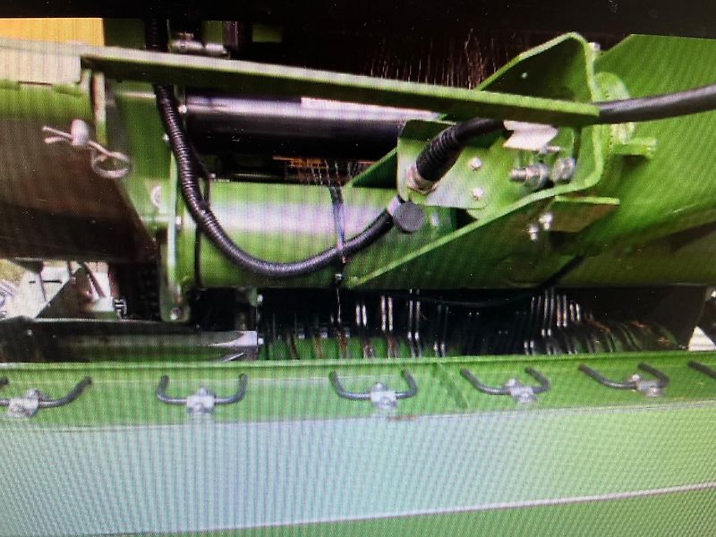 Krone COMPRIMA V180XC