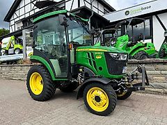 John Deere 2038R