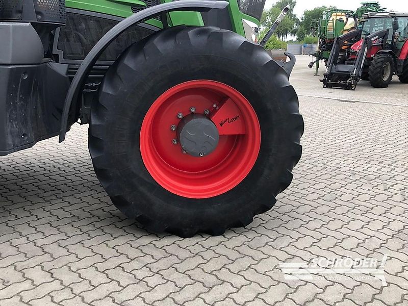 Fendt 828 VARIO S4 PROFI PLUS