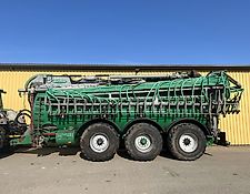 SAMSON PG-25 Tridem Gülle-Pumptankwagen 25 m³ mit 24m Schleppschlauchgestänge SAMSON PG-25 Tridem Gülle-Pumptankwagen 25 m³ mit 24m Schleppschlauchgestänge