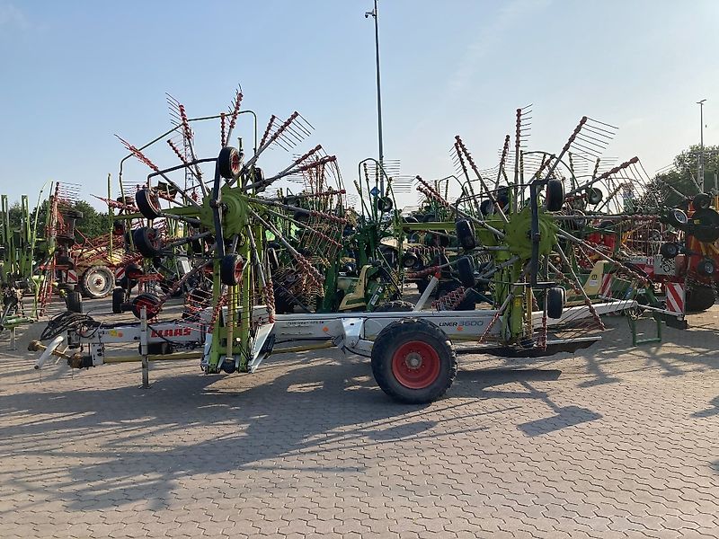 Claas Liner 3600 Comfort