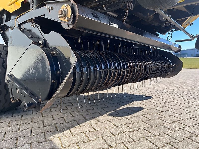 New Holland BR 7070 ROTORSCHNEIDWERK