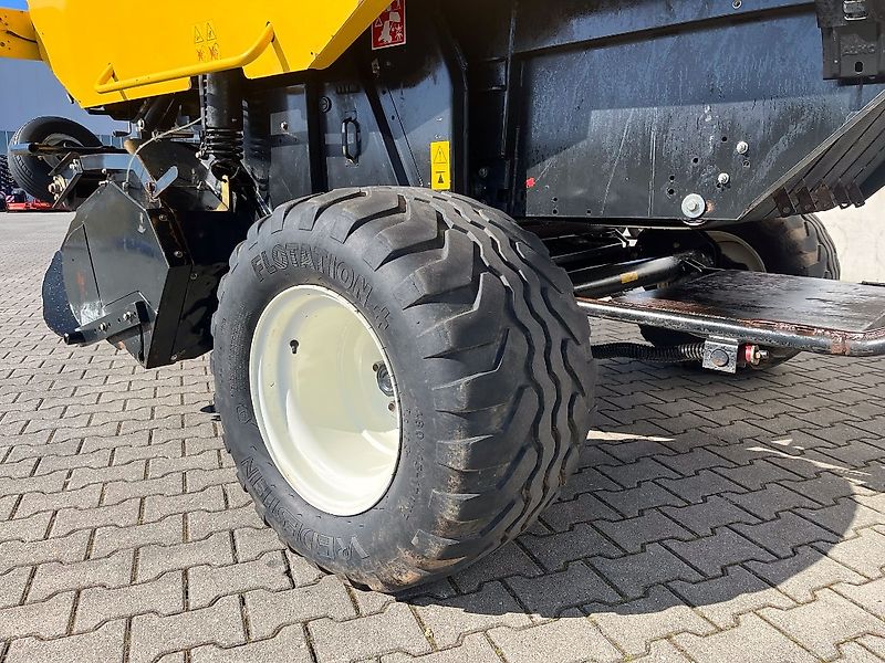 New Holland BR 7070 ROTORSCHNEIDWERK