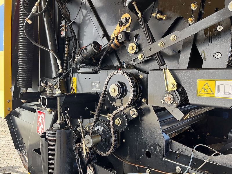 New Holland BR 7070 ROTORSCHNEIDWERK