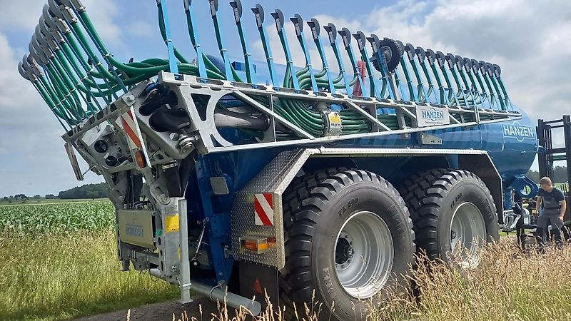 Bomech Farmer 15 und 12