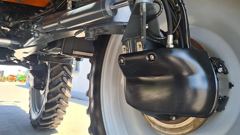 Amazone Opryskiwacz SAMOJEZDNY AMAZONE Pantera 4502 28m 30m 32m GPS+TRACK 2014r.