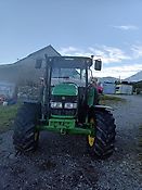 John Deere 5720