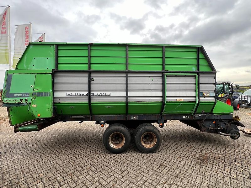 Deutz-Fahr FE 6.37 opraapwagen