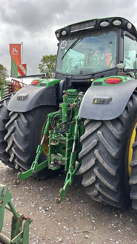 John Deere 6230 R