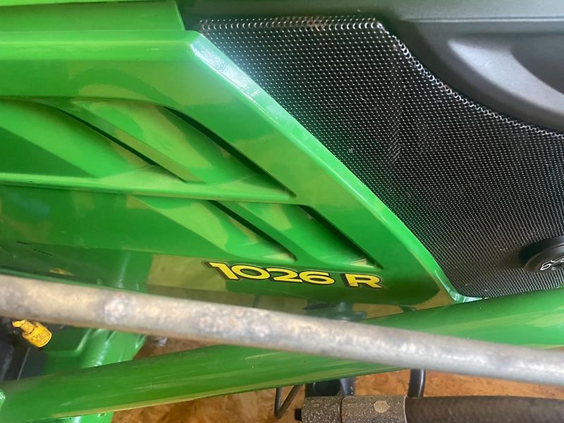 John Deere 1026 R