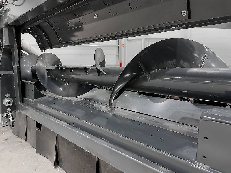 Tecnomais TMRP4 8R-F 8 row (75 cm), foldable corn header, for John Deere W and T combines