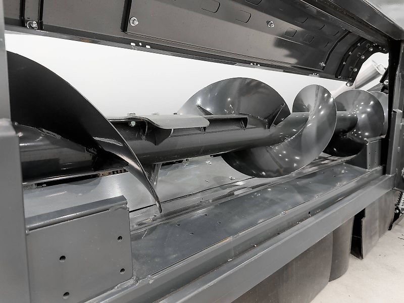 Tecnomais TMRP4 8R-F 8 row (75 cm), foldable corn header, for John Deere W and T combines