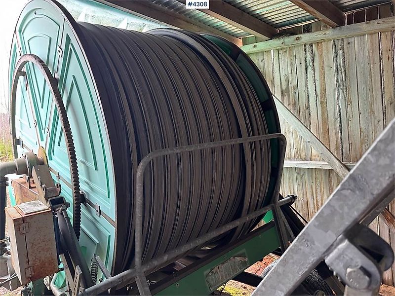 Irtec vanningsvogn med rør og pumpe