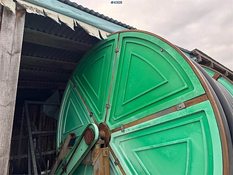 Irtec vanningsvogn med rør og pumpe