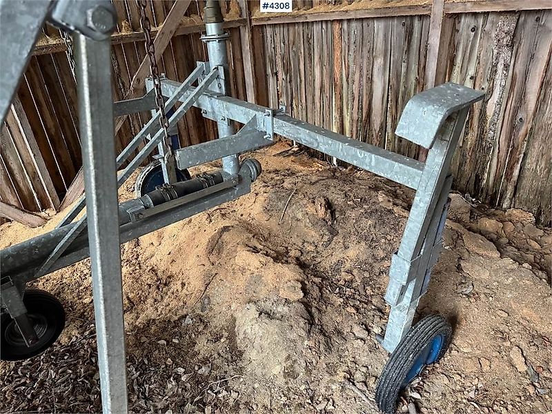 Irtec vanningsvogn med rør og pumpe