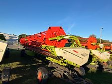 Claas Vario 1230 mit Laser links/ Wagen