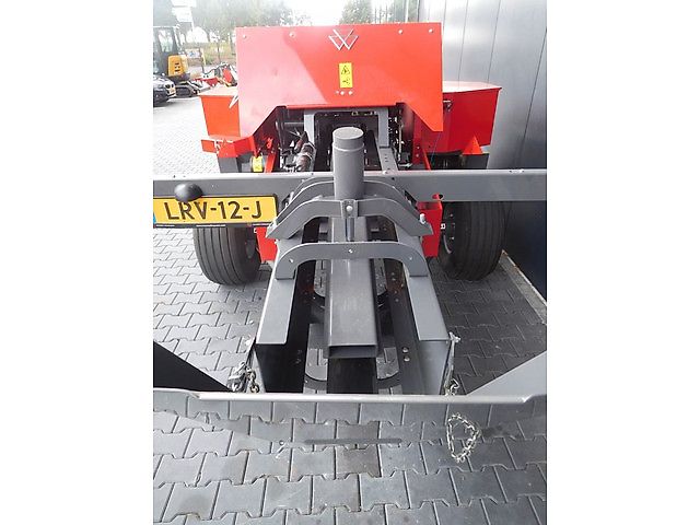 Massey Ferguson SB 1842S