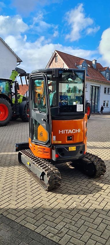 Hitachi ZX26U-6 Hitachi 2,7t mit Schwenkmotor/PowerTilt und Schnellwechsler HS03 - auch zur Miete!
