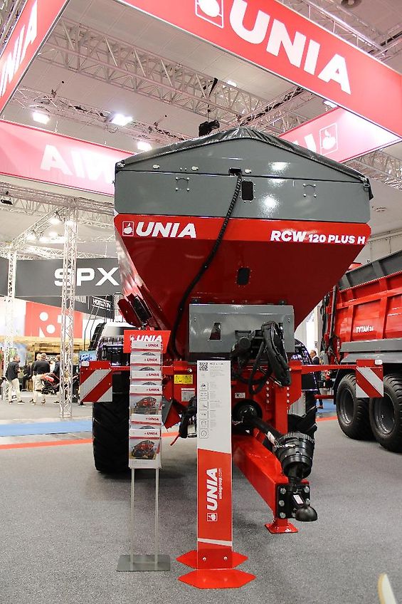 Unia RCW 120 Plus H Kalkstreuer Düngerstreuer 12000 L