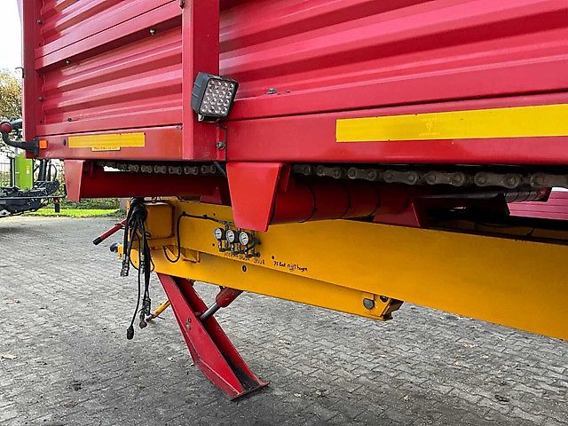 Schuitemaker Siwa 200