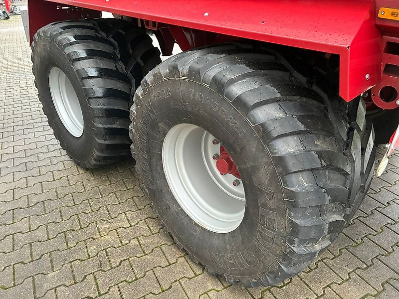 Strautmann SUPER-VITESSE 3102 DO