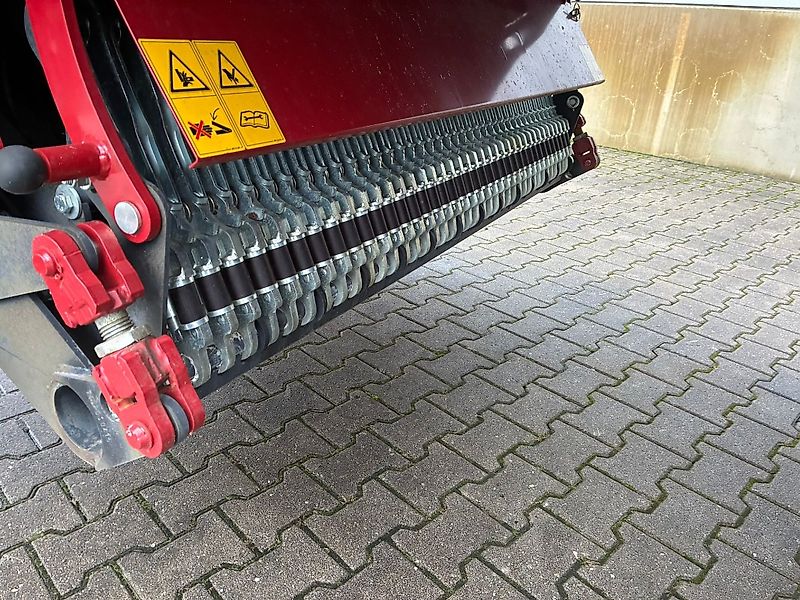 Strautmann SUPER-VITESSE 3102 DO