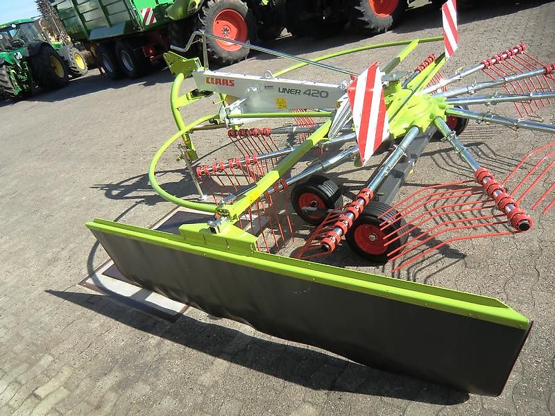 Claas LINER 420