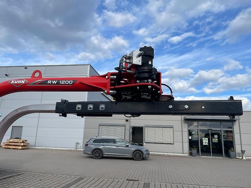 Kuhn RW1200C