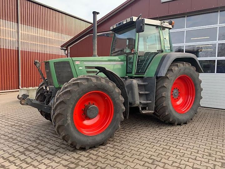 Used Fendt Favorit 824 on traktorpool.gr