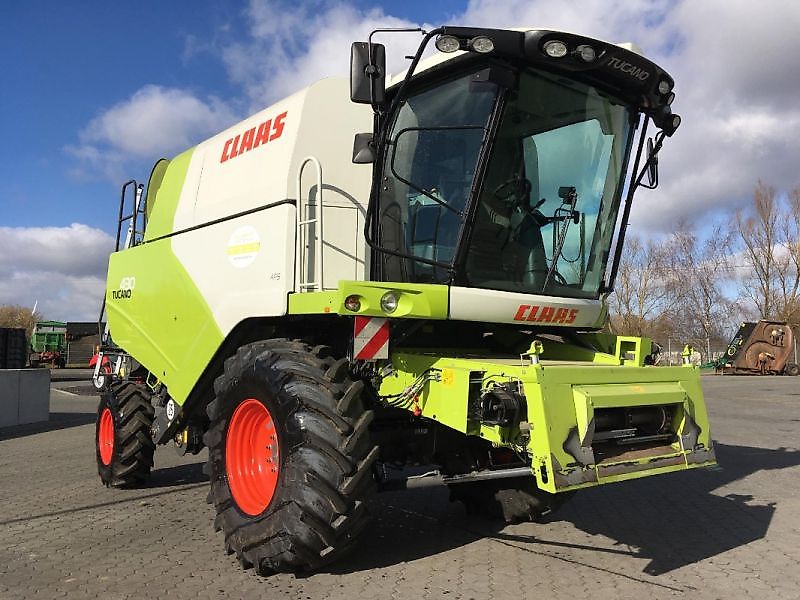 Claas Tucano 430