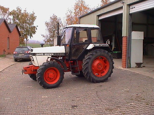 David Brown Traktor () David Brown Traktor