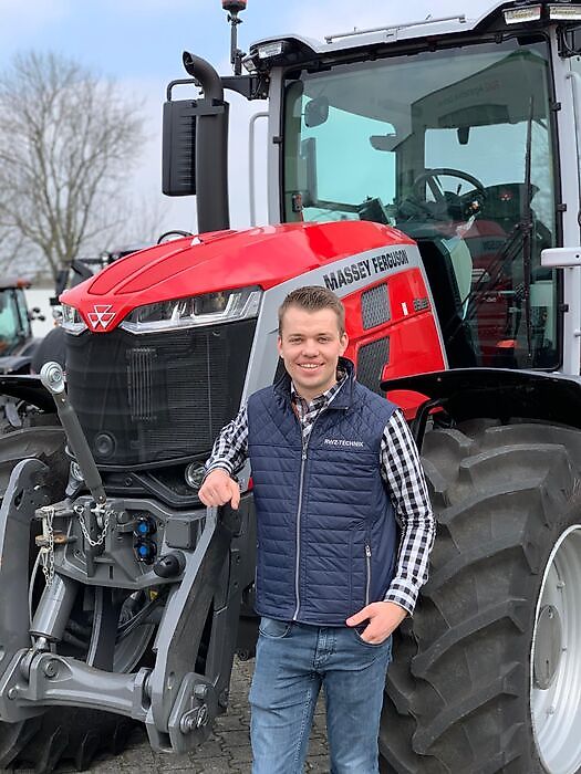 Υπεύθυνος Benedikt Alders