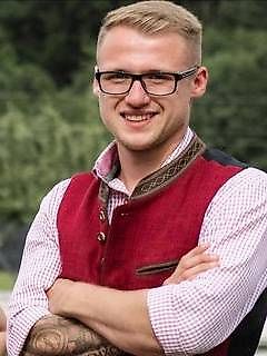 Υπεύθυνος Κύριος Tobias Sensenberger